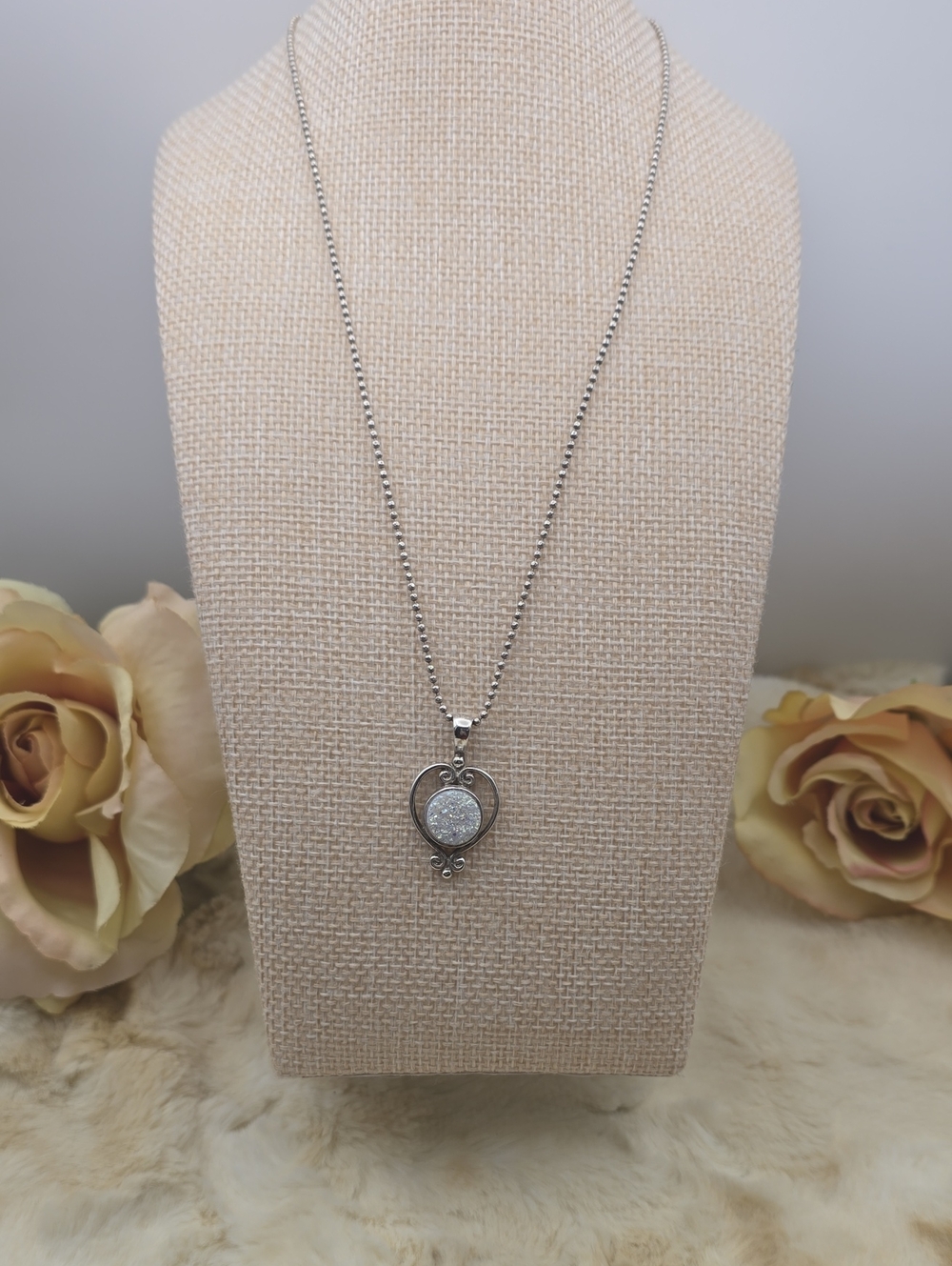 VINTAGE SAJEN White Druzy Quartz Heart Pendant Necklace
